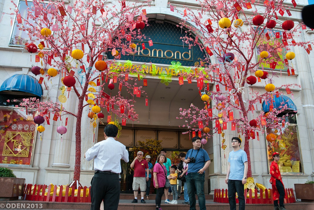 diamond-plaza-254936_1280